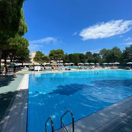 Spacious Flat In A Great - Beahost * Bibione